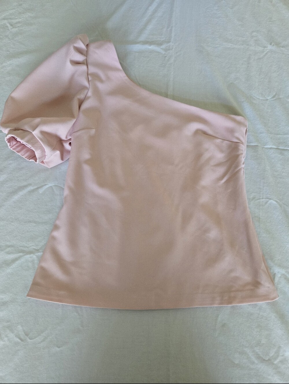 Women’s One-Shoulder Pink Top